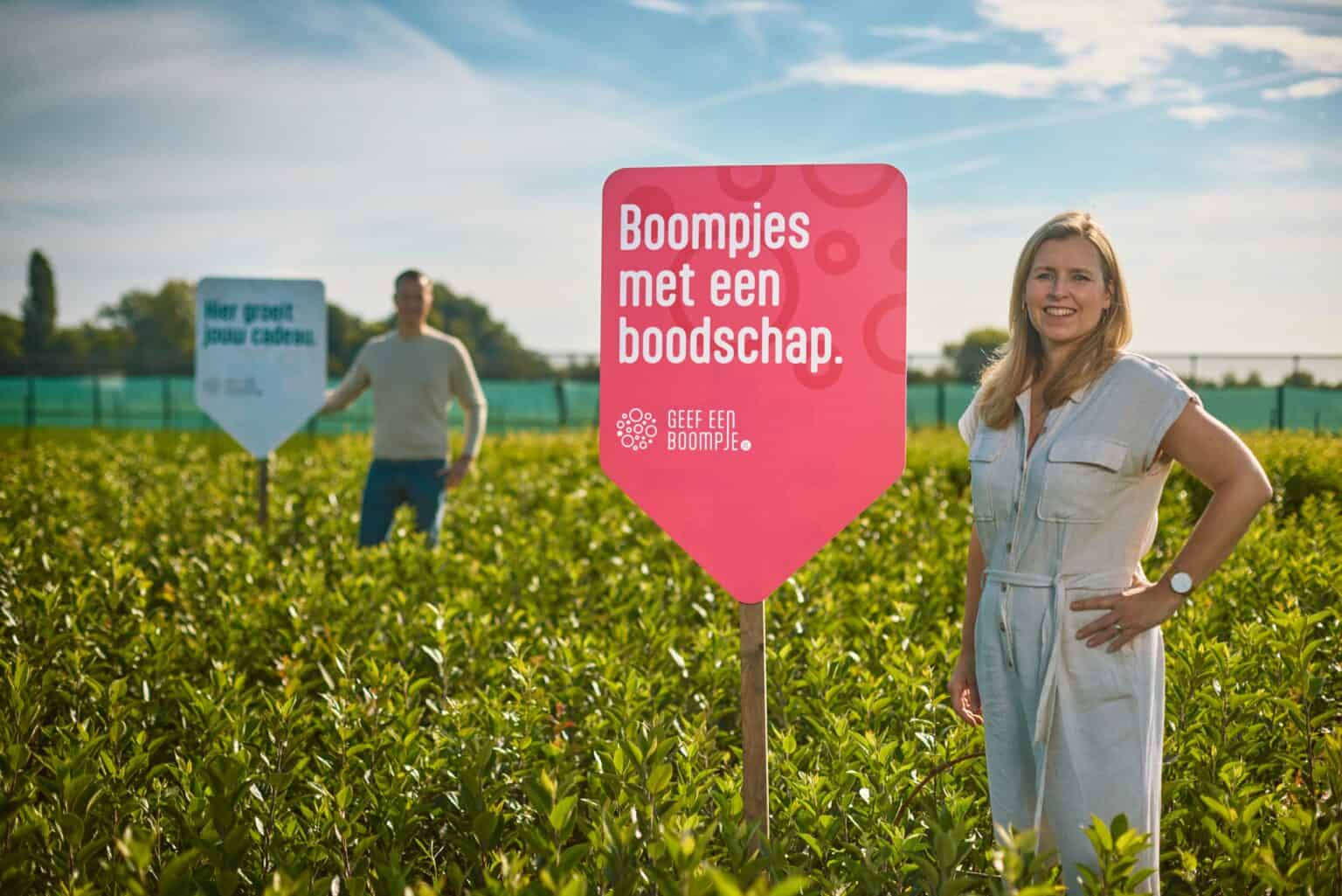 ROM INwest Geef EenBoompje in veld samen